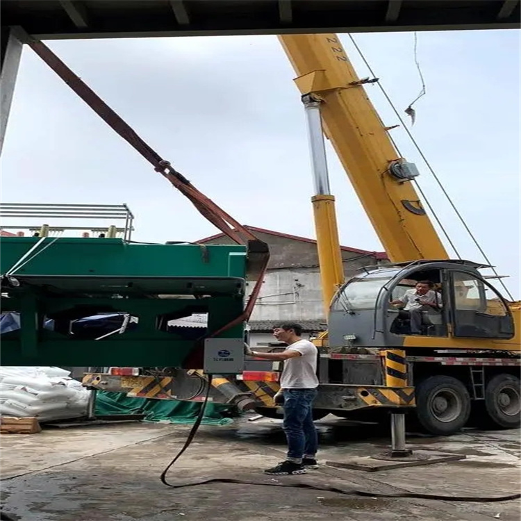 凭祥大吨位吊车租赁应急保障方案|化解突发吊装需求难题